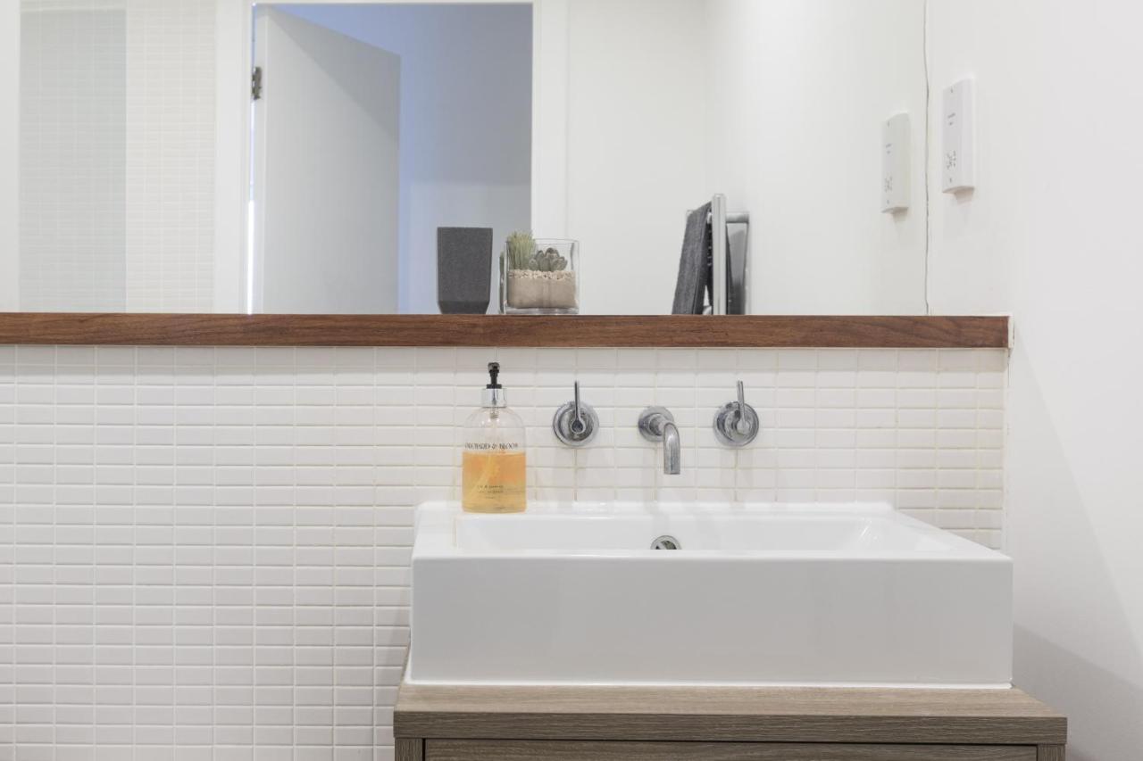 Luxury 2-Bed Flat Parking And Close To The Tube London Kültér fotó