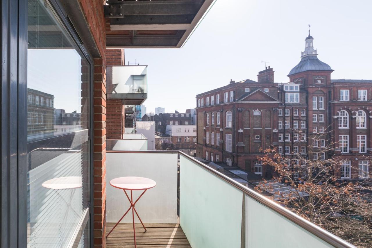 Luxury 2-Bed Flat Parking And Close To The Tube London Kültér fotó