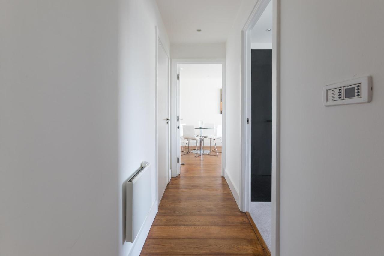 Luxury 2-Bed Flat Parking And Close To The Tube London Kültér fotó